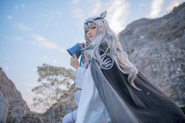 明日方舟 初雪cosplay 绝对领域(图9)