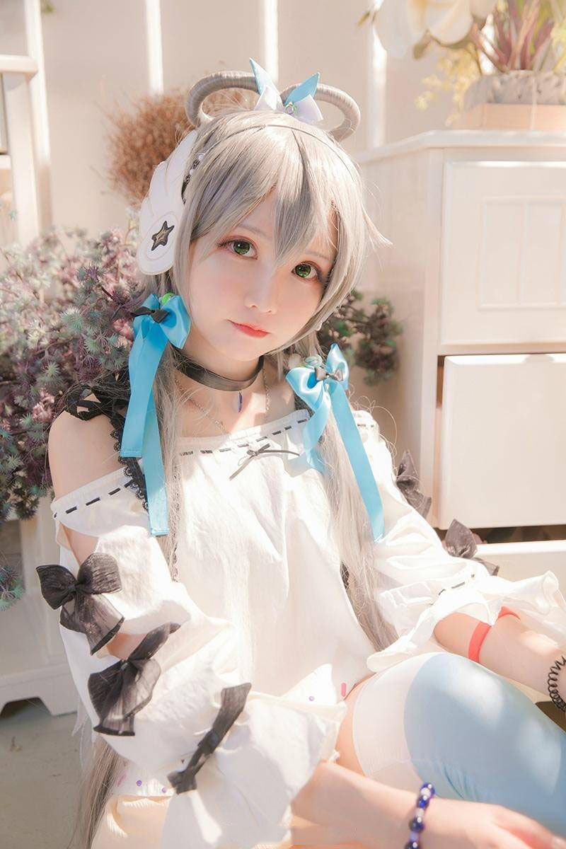 洛天依 唯美萝莉cos写真(图3)