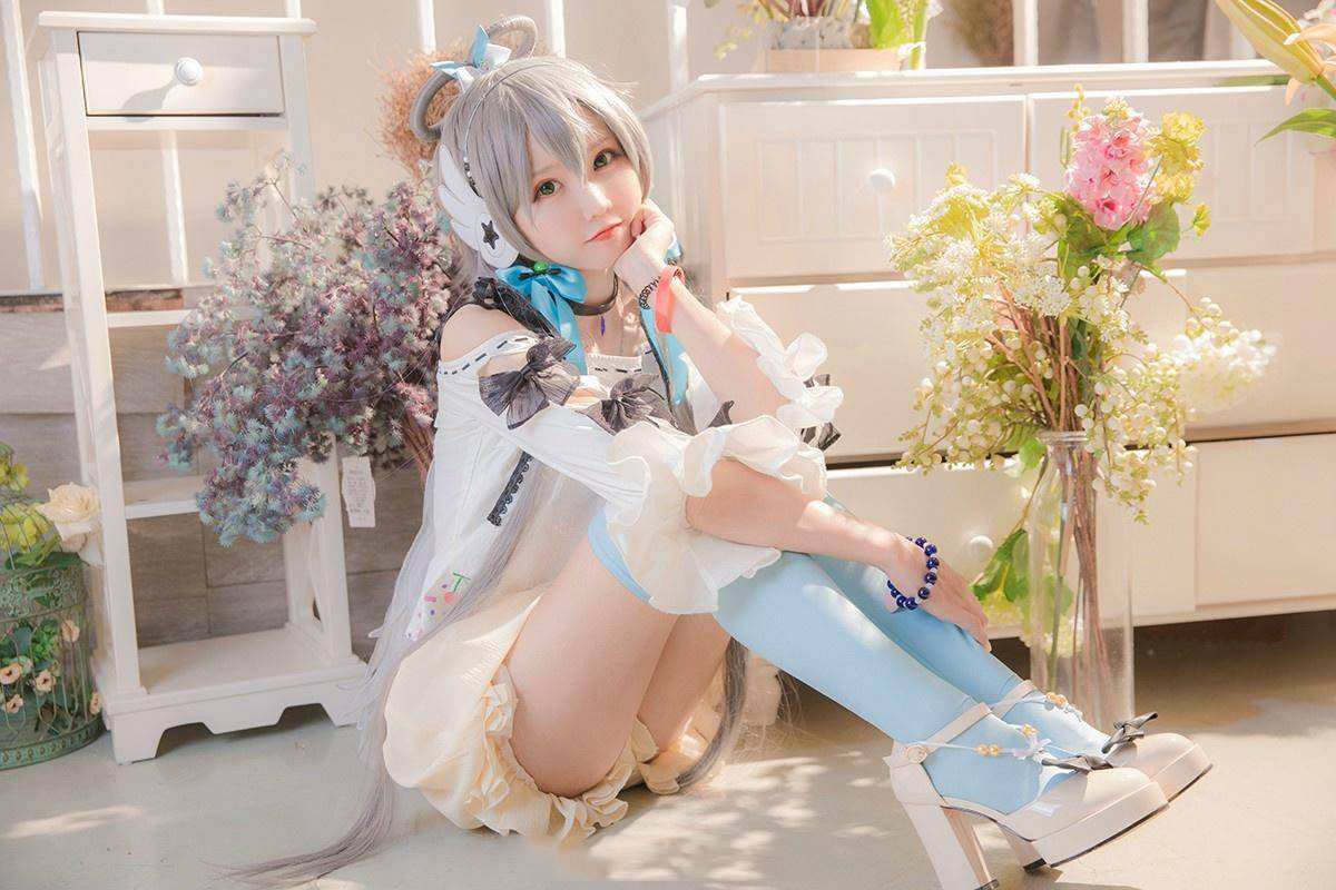 洛天依 唯美萝莉cos写真(图9)