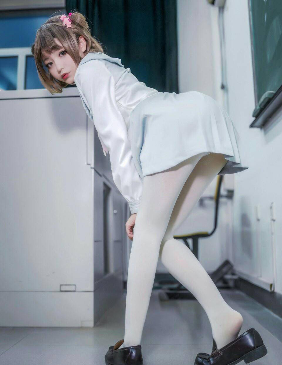 白丝少女(图3)