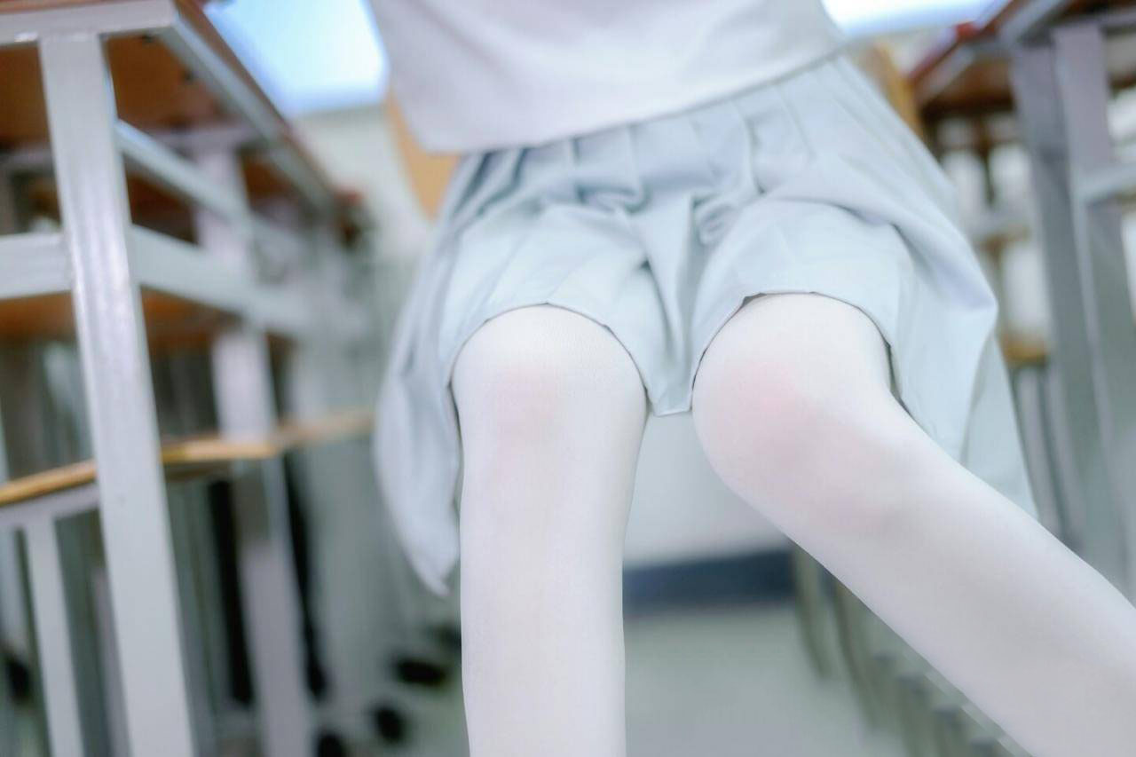 白丝少女(图8)