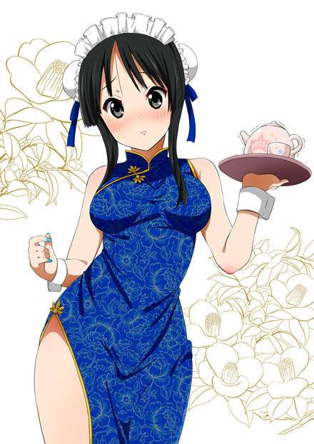 撩人性感旗袍美少女(图1)