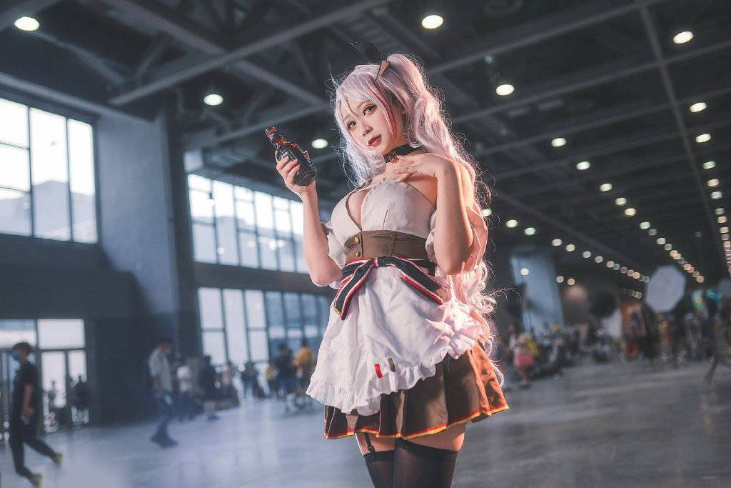 碧蓝航线 欧根亲王女仆 Cn：樱落Selena_(图9)