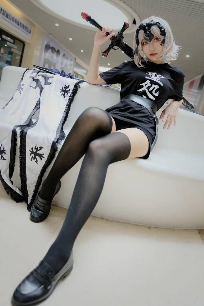 FGO黑贞 Cn：银茶(图1)