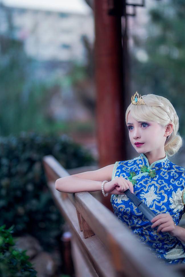 冰雪奇缘 艾莎cosplay Cn：鱼丸子呀(图4)
