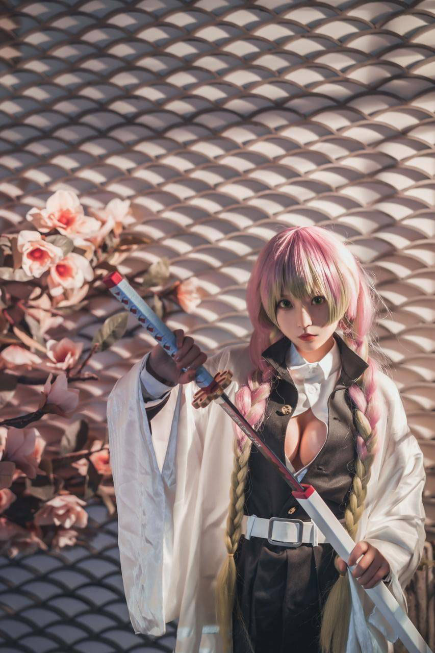 恋柱cosplay cn白易子教主(图3)