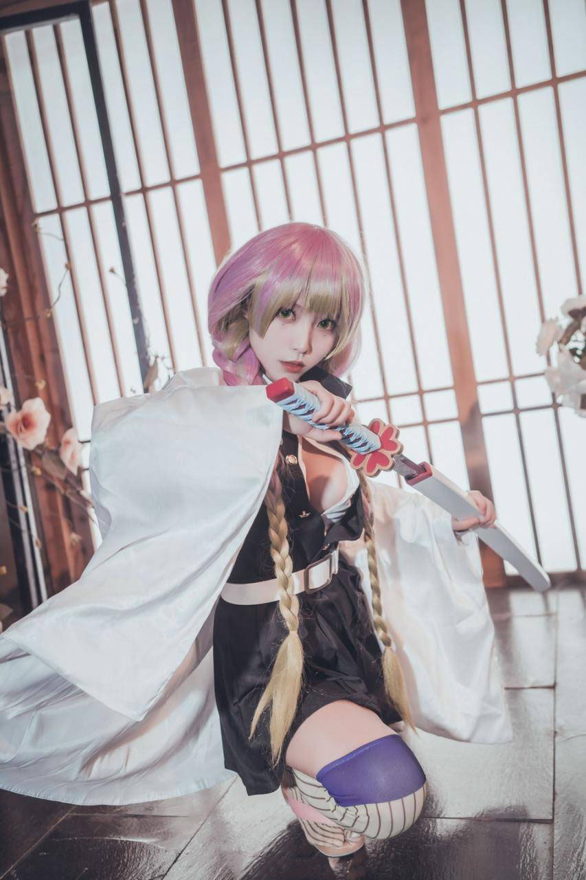 恋柱cosplay cn白易子教主(图8)