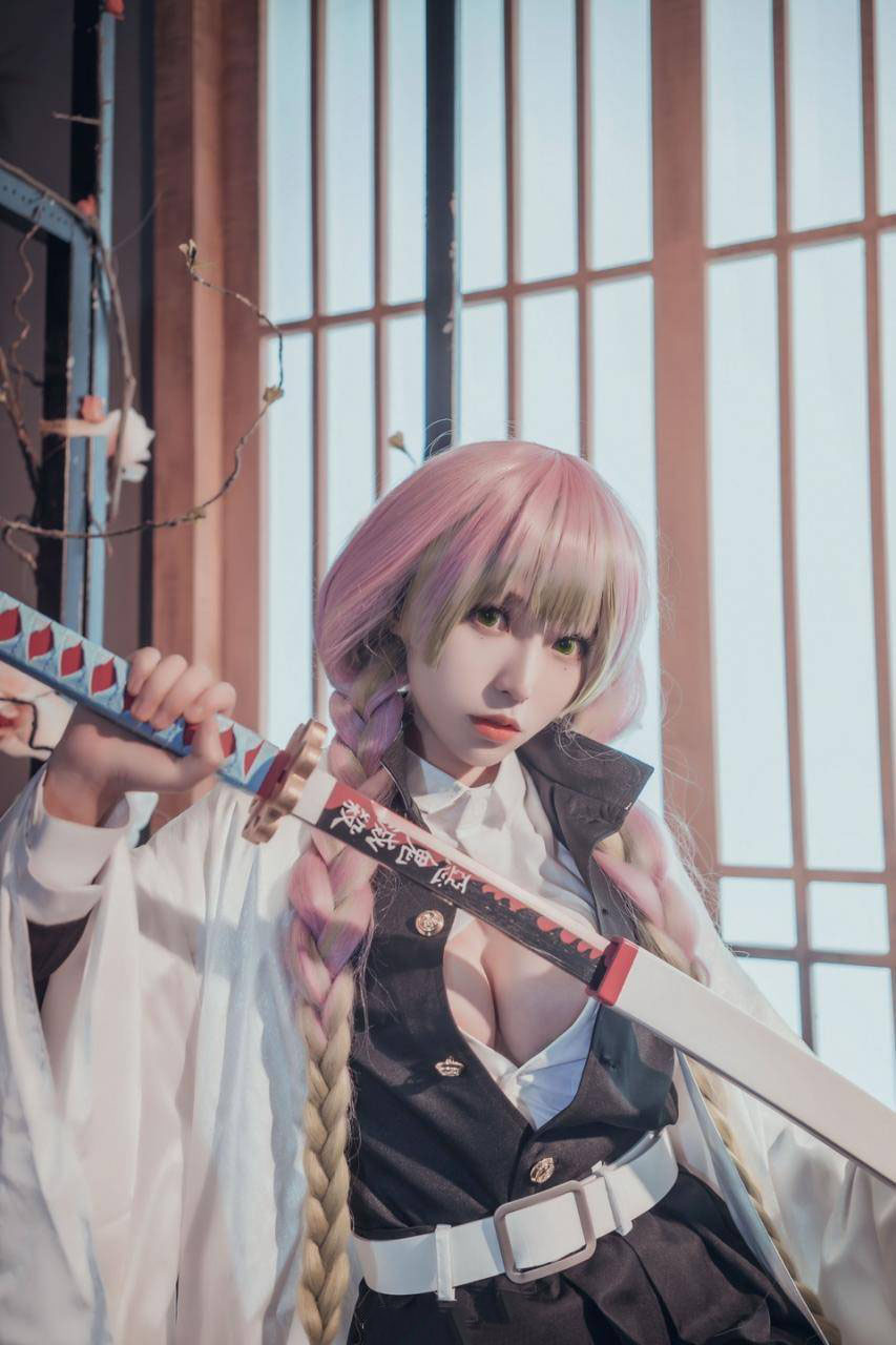 恋柱cosplay cn白易子教主(图10)