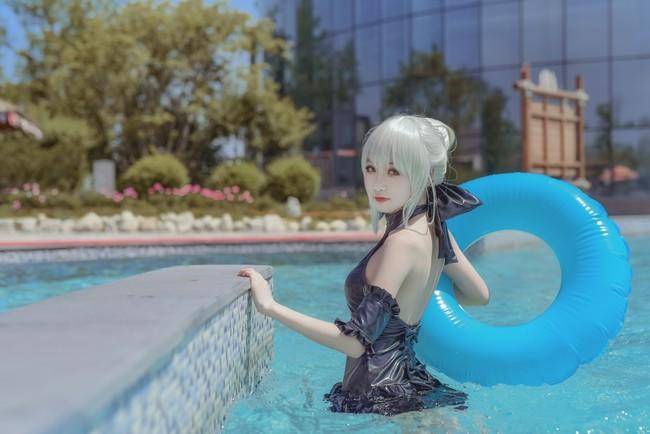 阿尔托莉雅alter泳装cos Cn：泡泡(图5)