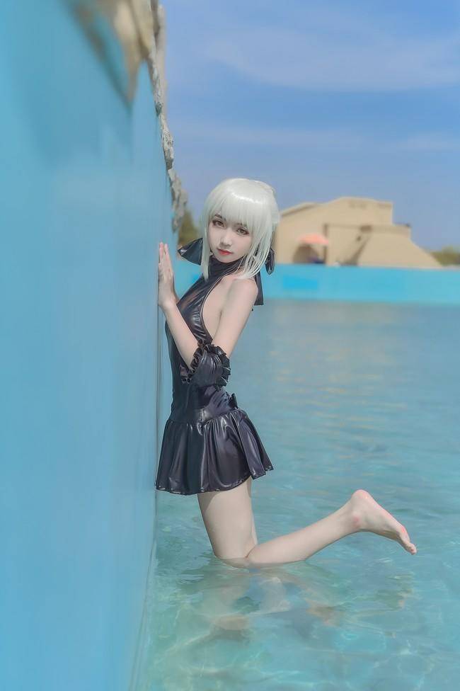 阿尔托莉雅alter泳装cos Cn：泡泡(图4)