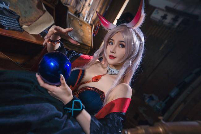 明日方舟 远山cosplay Cn：露兒大魔王(图6)