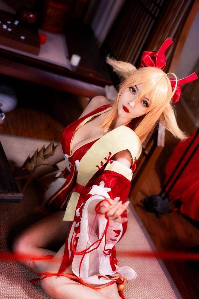 涂山红红cosplay Cn：露兒(图3)