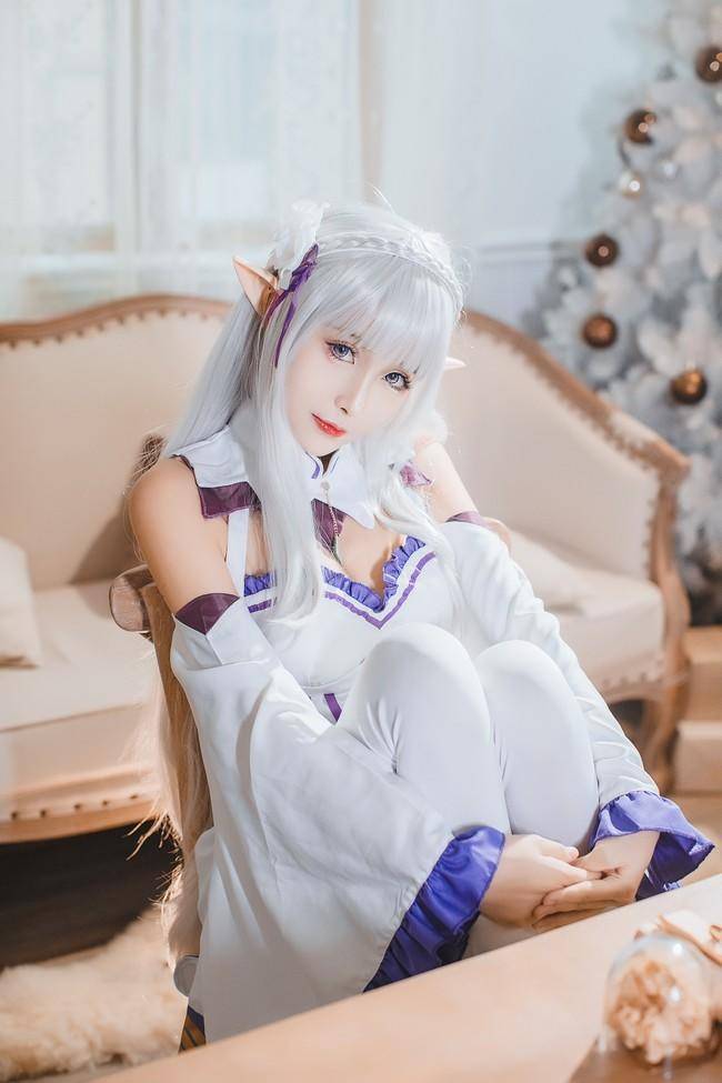 艾米莉亚cosplay Cn：奶狮(图4)