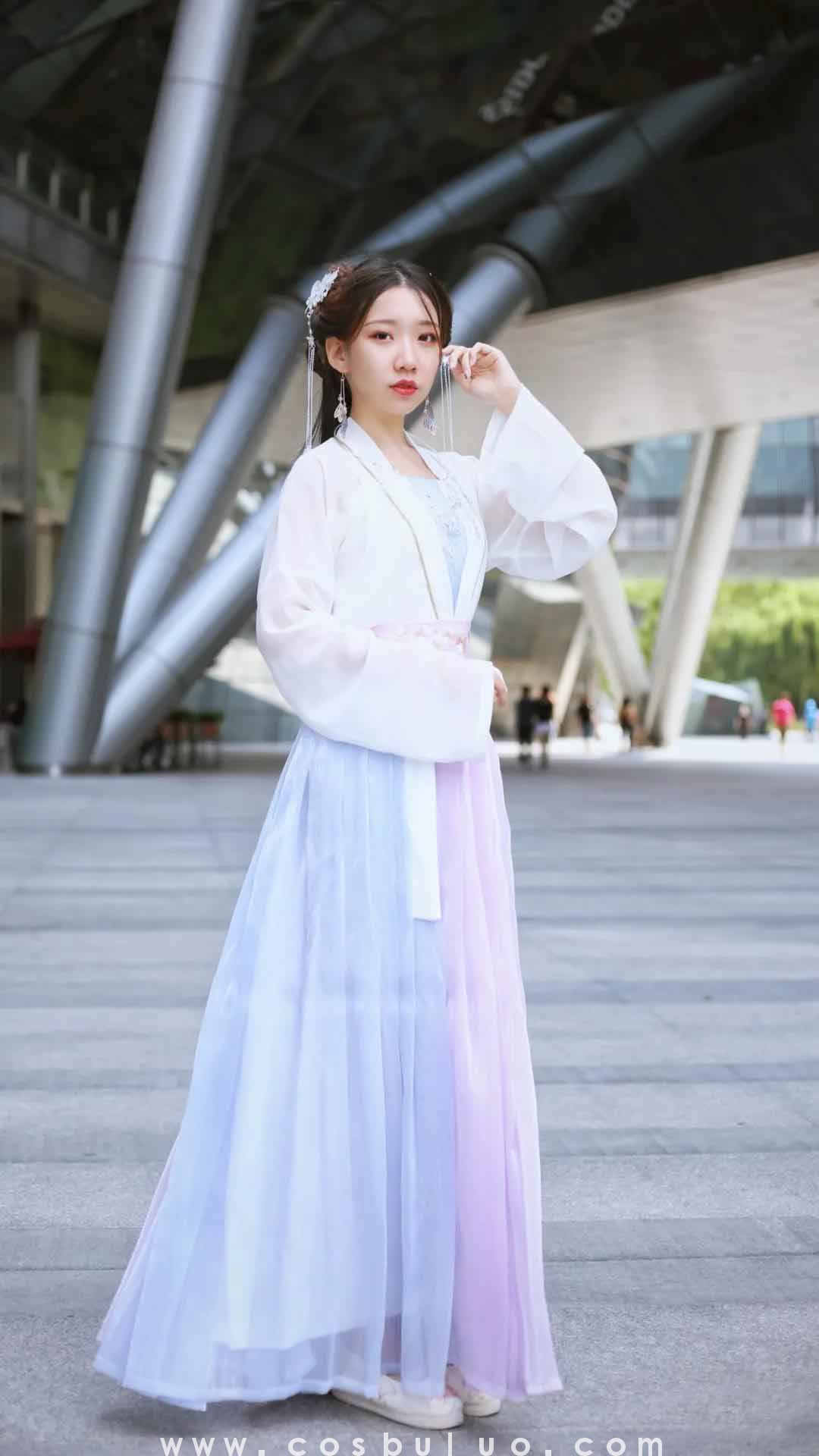 街拍今天拍到的小仙女，都是从古代穿越而来的(图8)