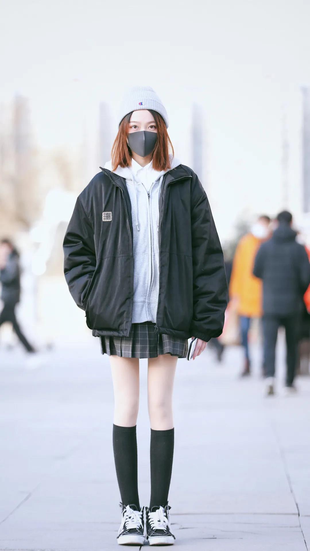 街拍|去了趟美术馆 才发现好看又热爱艺术的人这么多(图1)