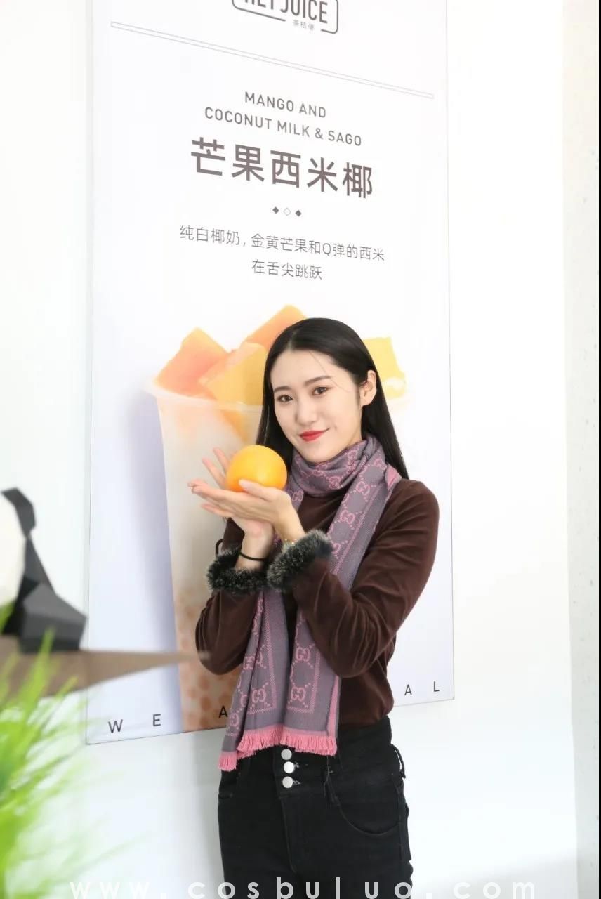 街拍丨温热的奶茶才是冬日的出街标配 温暖抚慰我们的心和胃(福利)(图14)