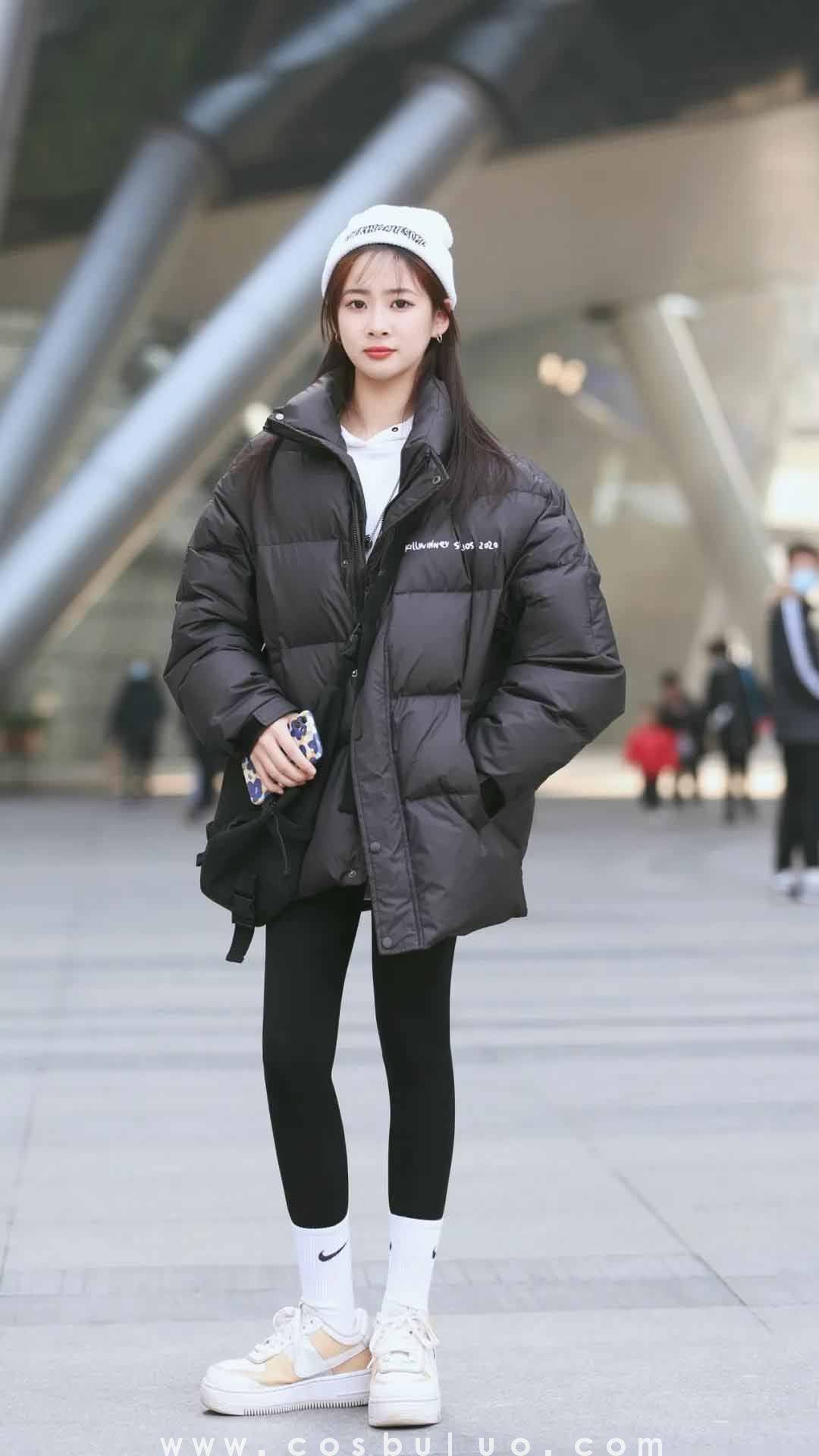 街拍|明天就要降温啦 趁现在 好看的小姐姐来一波(图1)