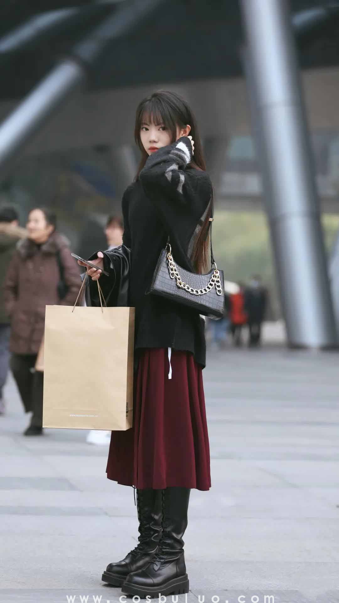 街拍|明天就要降温啦 趁现在 好看的小姐姐来一波(图3)