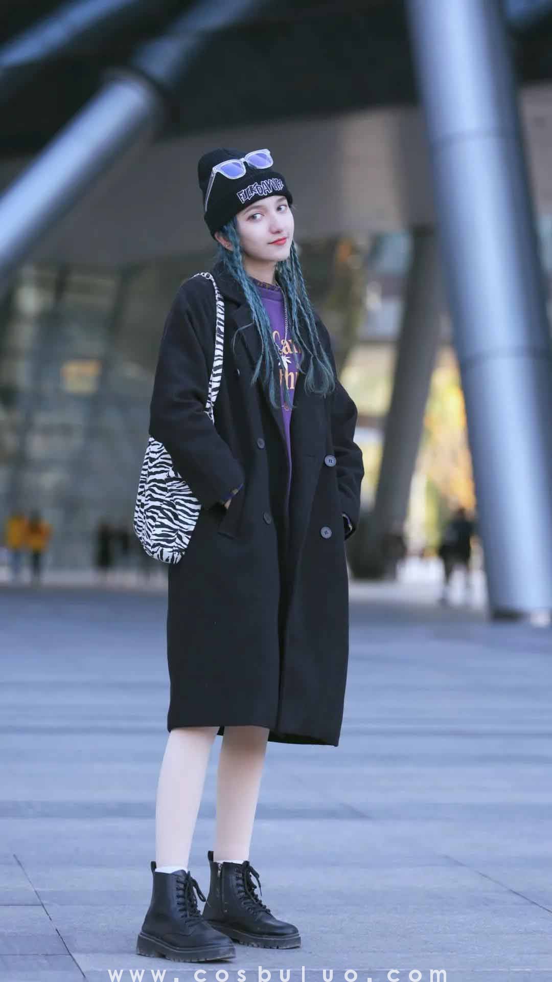街拍|羽绒服和毛绒外套随意切换 这样的一周有点意思(图10)