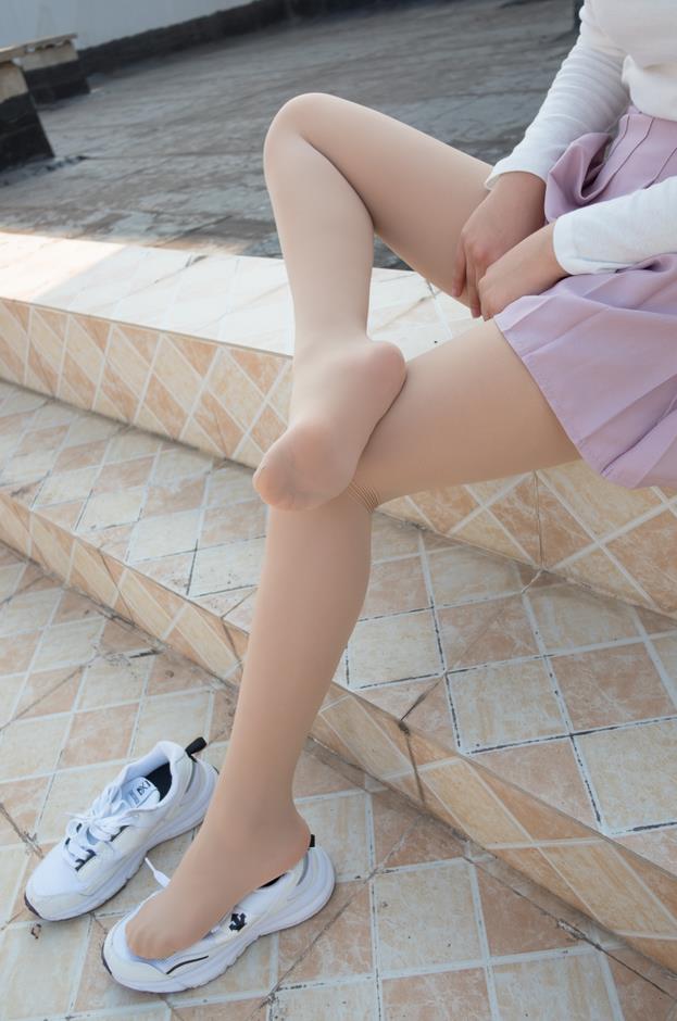 森萝财团R15-038【96P-606MB】(图1)
