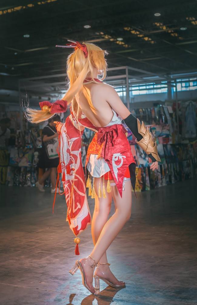 狐妖小红娘 涂山红红cosplay Cn：咸鱼三爷cido(图1)