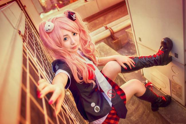 弹丸论破 江之岛盾子cosplay Cn：子楚(图2)
