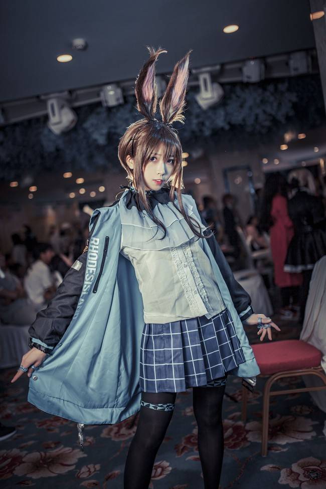 明日方舟 阿米娅cosplay Cn：是瓶子鸭(图3)