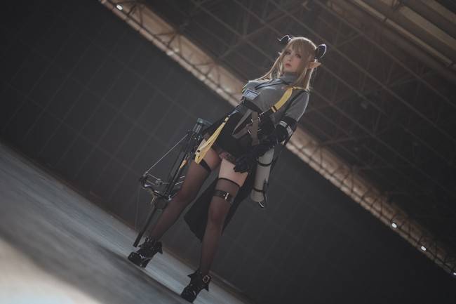 明日方舟 陨星cosplay Cnrioko凉凉子(图7)