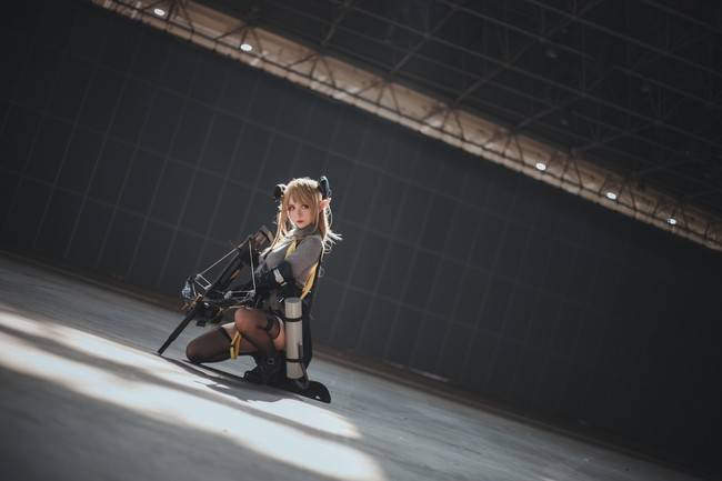 明日方舟 陨星cosplay Cnrioko凉凉子(图8)