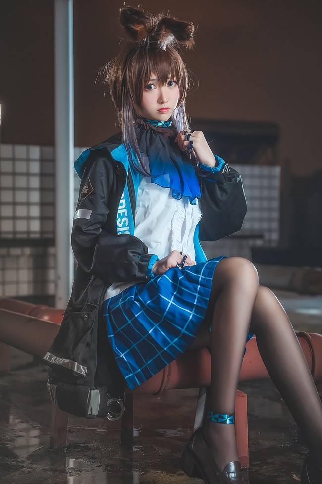 阿米娅cosplay Cn：鳗鱼霏儿(图1)