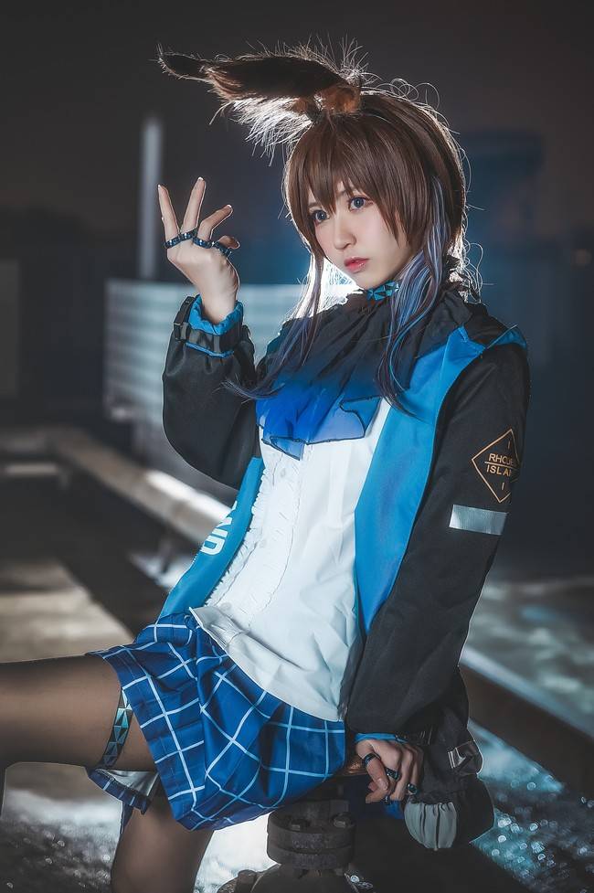 阿米娅cosplay Cn：鳗鱼霏儿(图3)