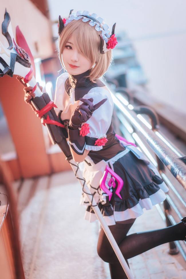 黯蔷薇cosplay Cn:弥音音ww(图1)