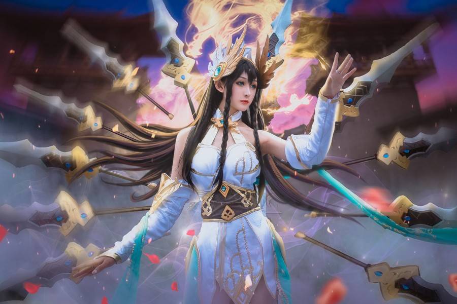 英雄联盟 艾瑞莉娅cosplay Cn：欣欣nb(图2)