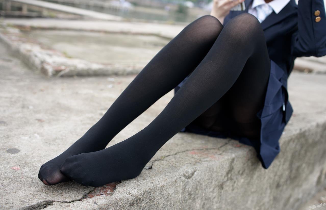 Aika蓝裙黑色【140P+1V-3.61G】(图2)