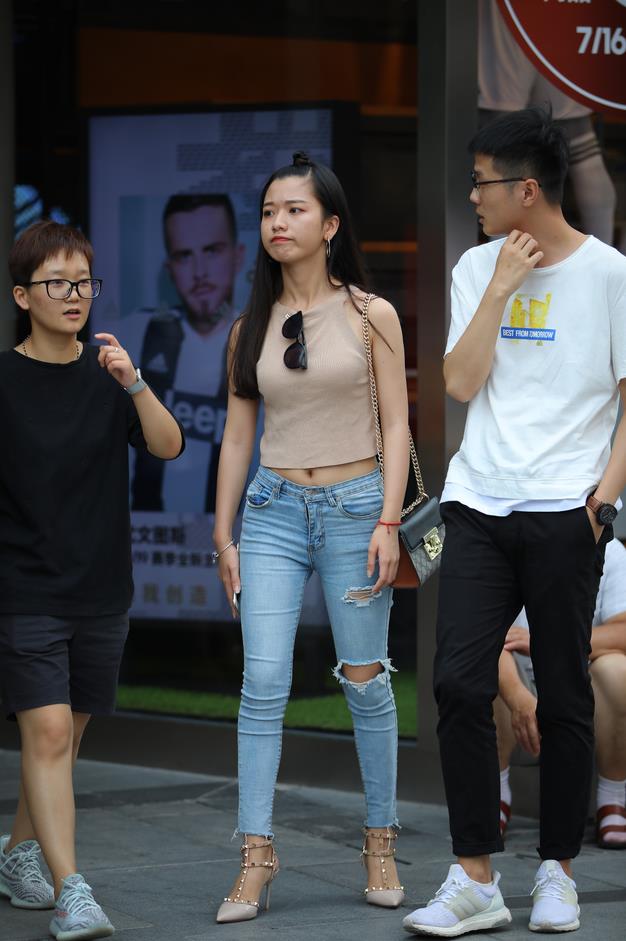 【街拍】牛仔情侣【34P-259MB】(图3)