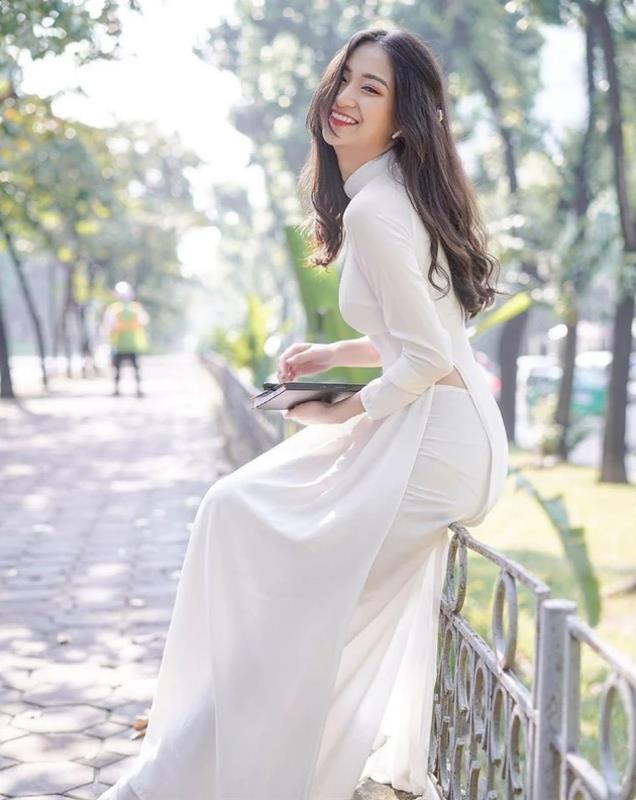 23岁越南女明星不雅视频外流，一夜登上越南各平台热搜第一(图5)