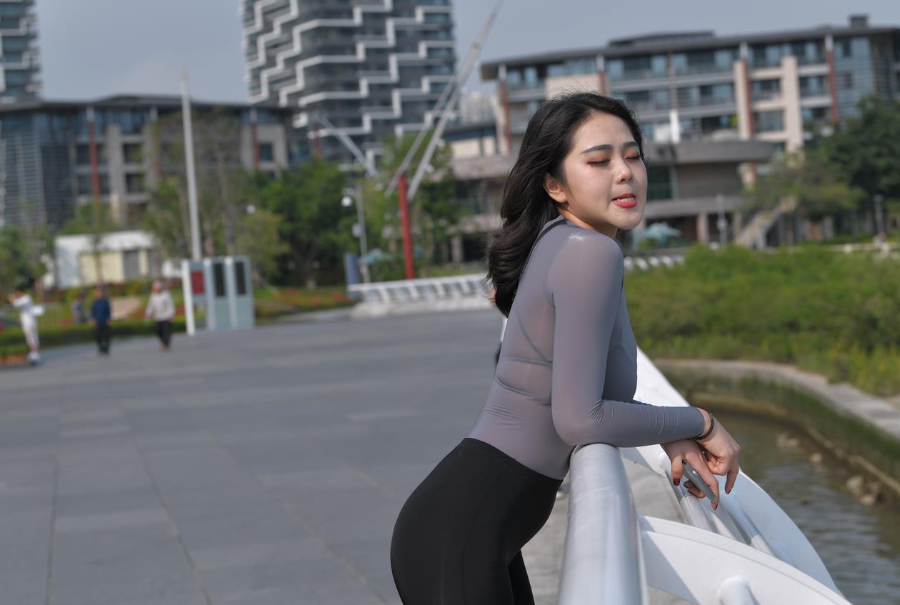 【街拍】黑丝紧身透明美女【303P-6.58G】(图10)