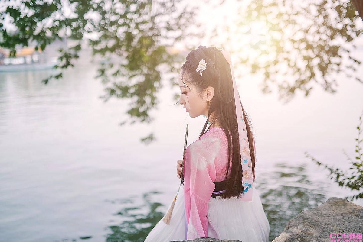 汉服写真 风莲入梦Cn：璐瑶想养白狗(图7)