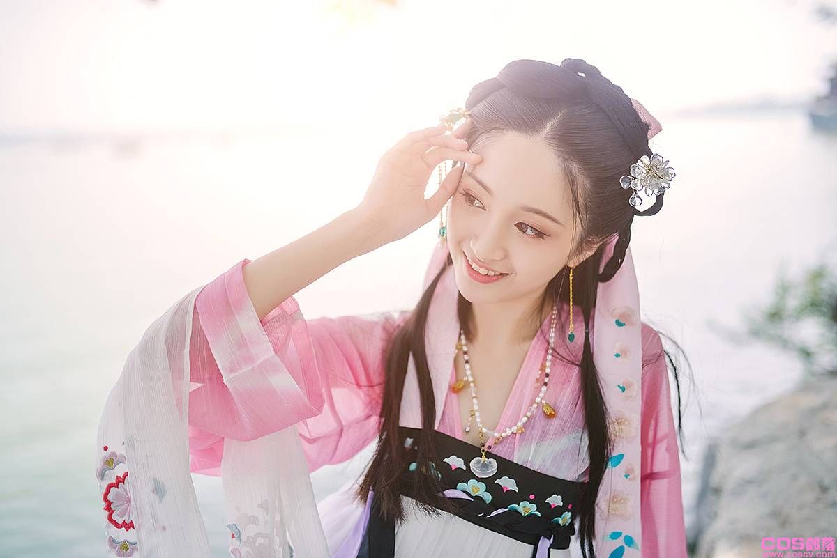 汉服写真 风莲入梦Cn：璐瑶想养白狗(图8)