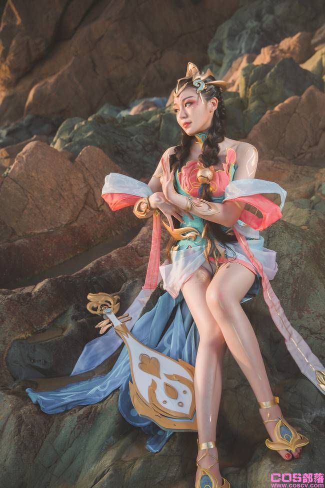 王者荣耀 角色：杨玉环 Cn：不爱吃鱼的猫猫x夭灼(图1)
