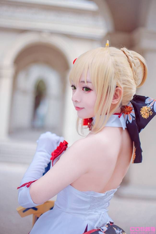 Fate 角色:阿尔托利亚·潘德拉贡 Cn:溢灯灯(图3)