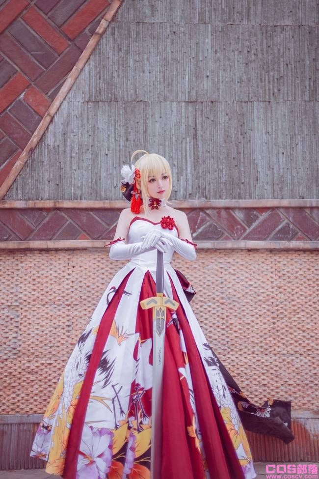 Fate 角色:阿尔托利亚·潘德拉贡 Cn:溢灯灯(图4)