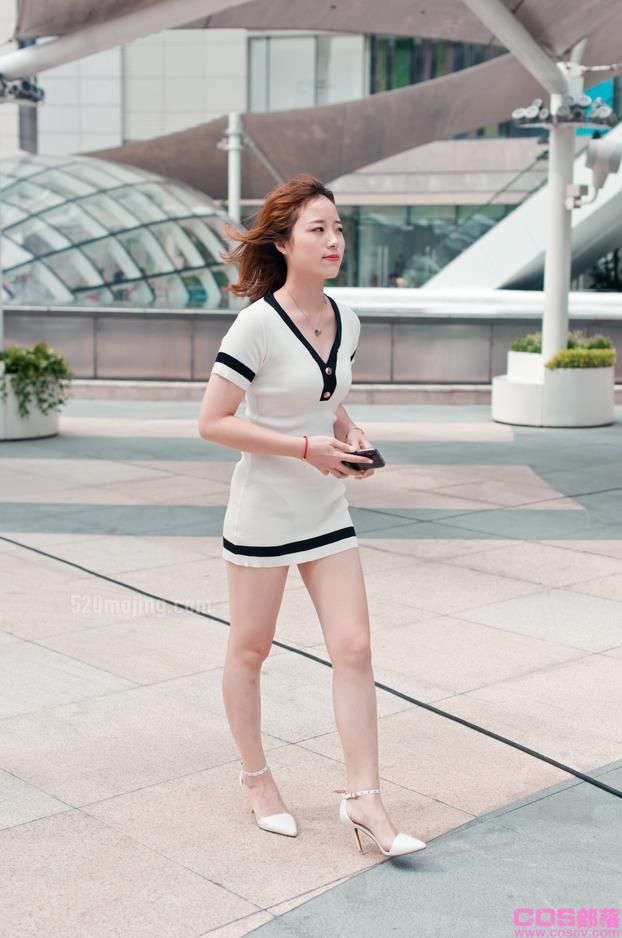【街拍】白色包裙曼妙身材【384P-4.42G】(图4)