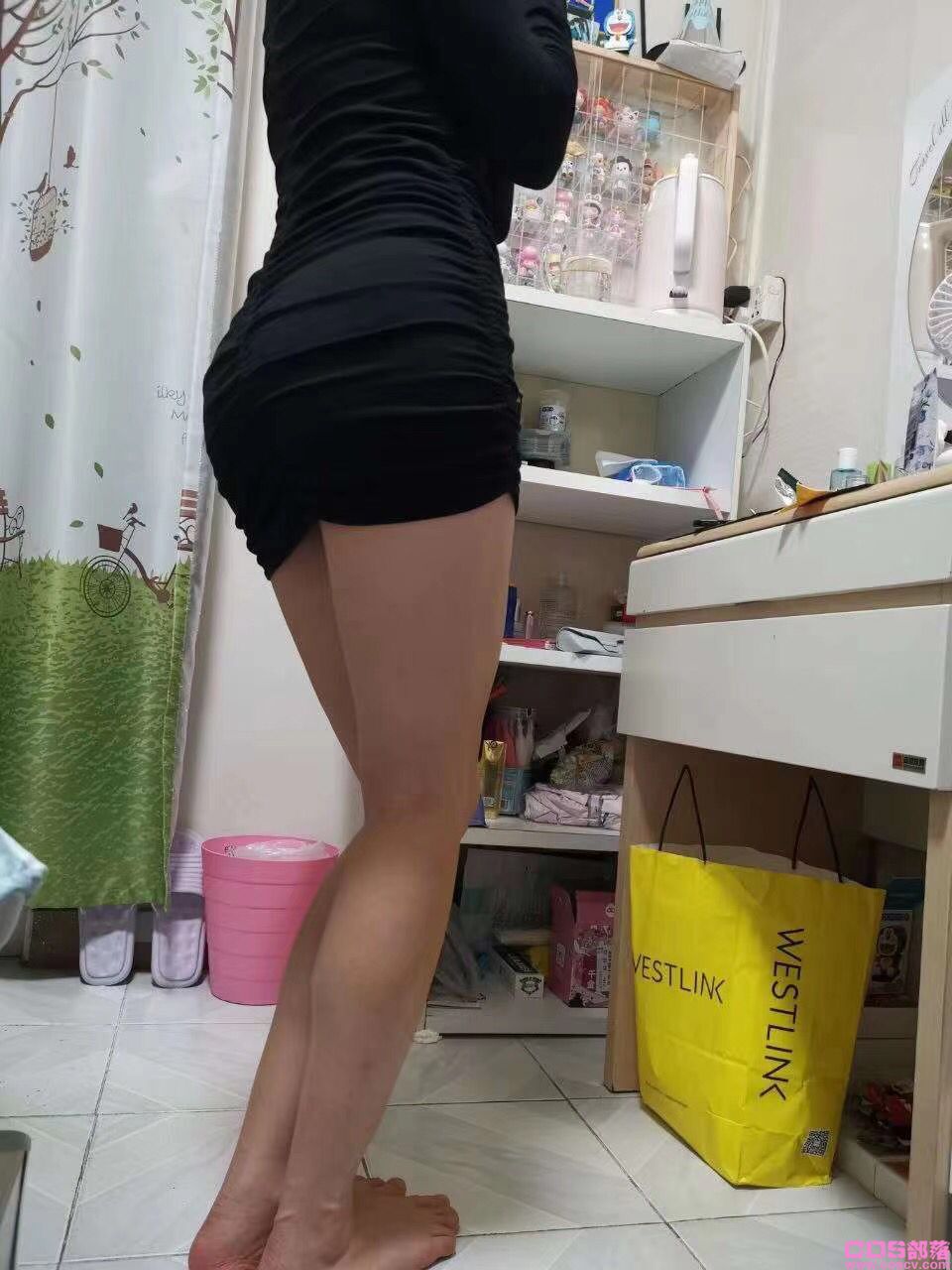 【Cos部落】良家人妻自拍套图第一季【1639部套图-20.4G】(图2)