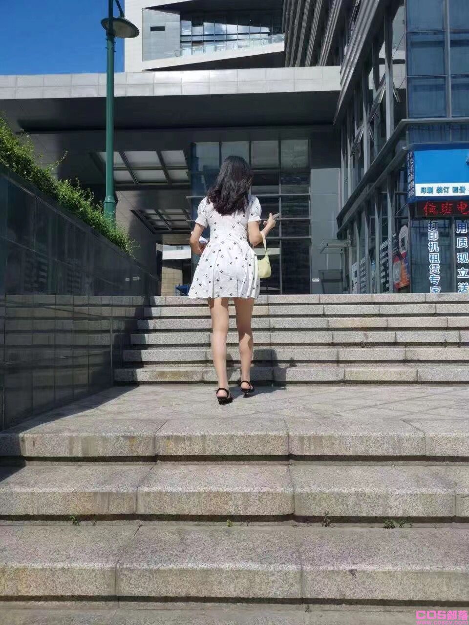【Cos部落】良家人妻自拍套图第一季【1639部套图-20.4G】(图7)