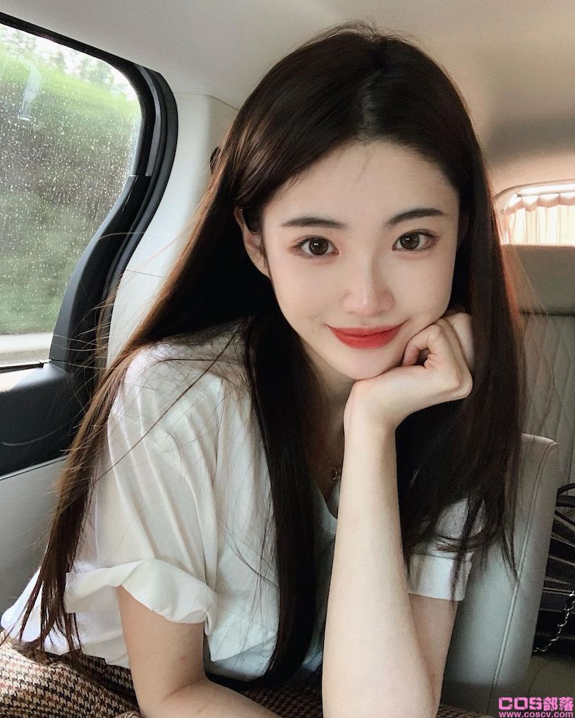 甜美正妹「1saye」高颜值的脸蛋让人着迷，搭船出游美照好吸睛！(图8)