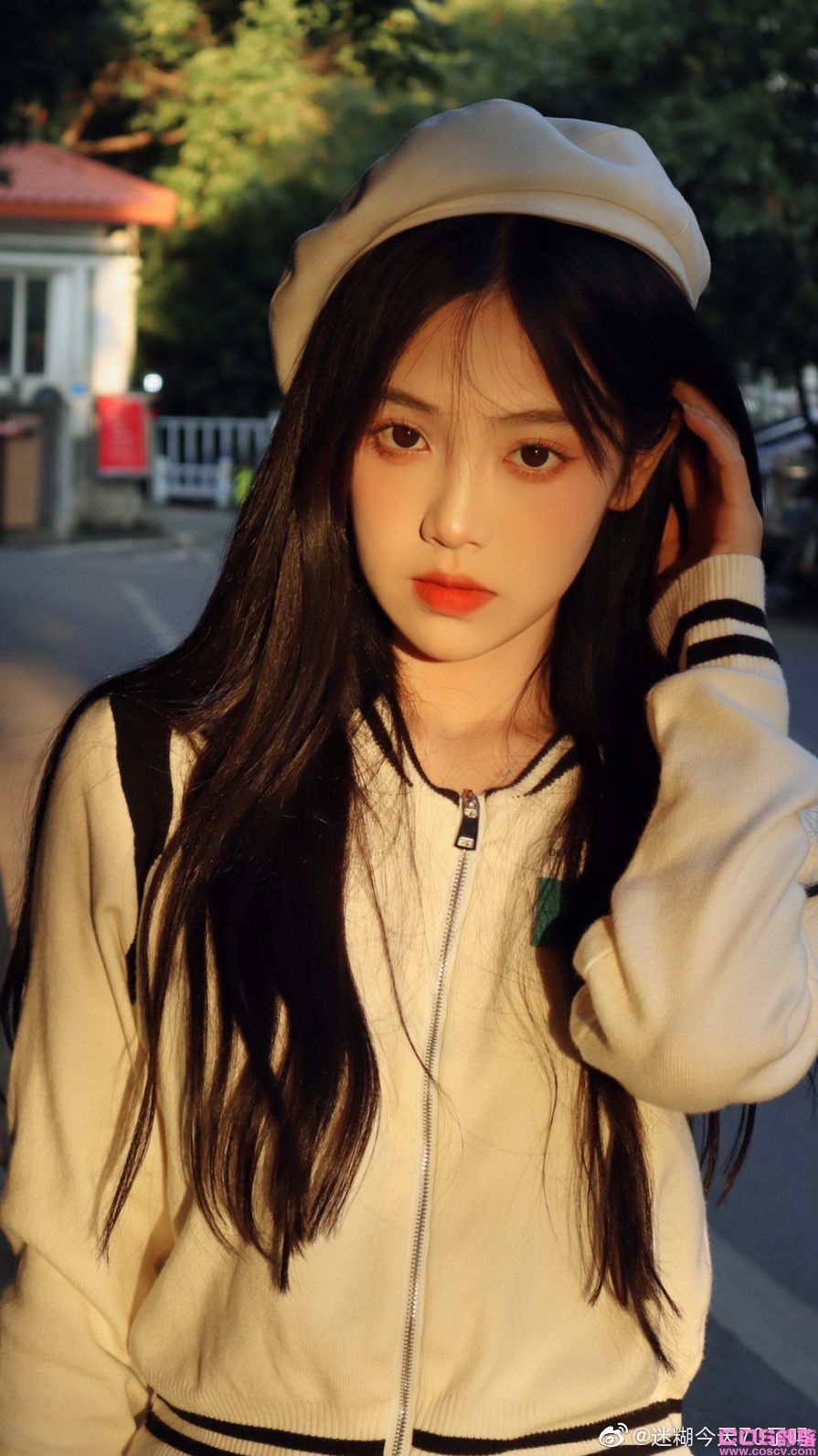 学妹感十足！微博清新美少女《迷糊今天70了吗》笑容里有超萌小虎牙！(图7)