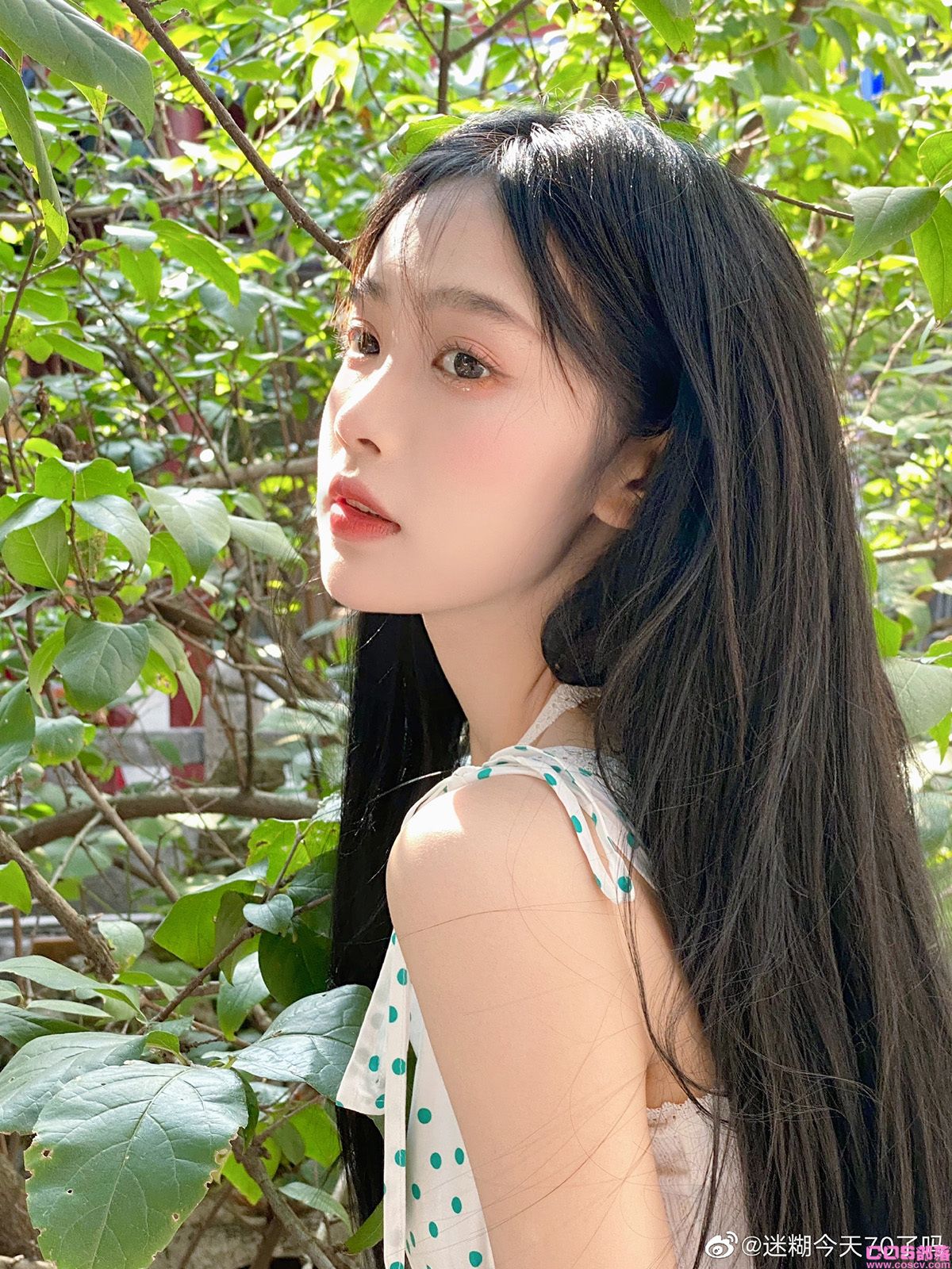 学妹感十足！微博清新美少女《迷糊今天70了吗》笑容里有超萌小虎牙！(图10)