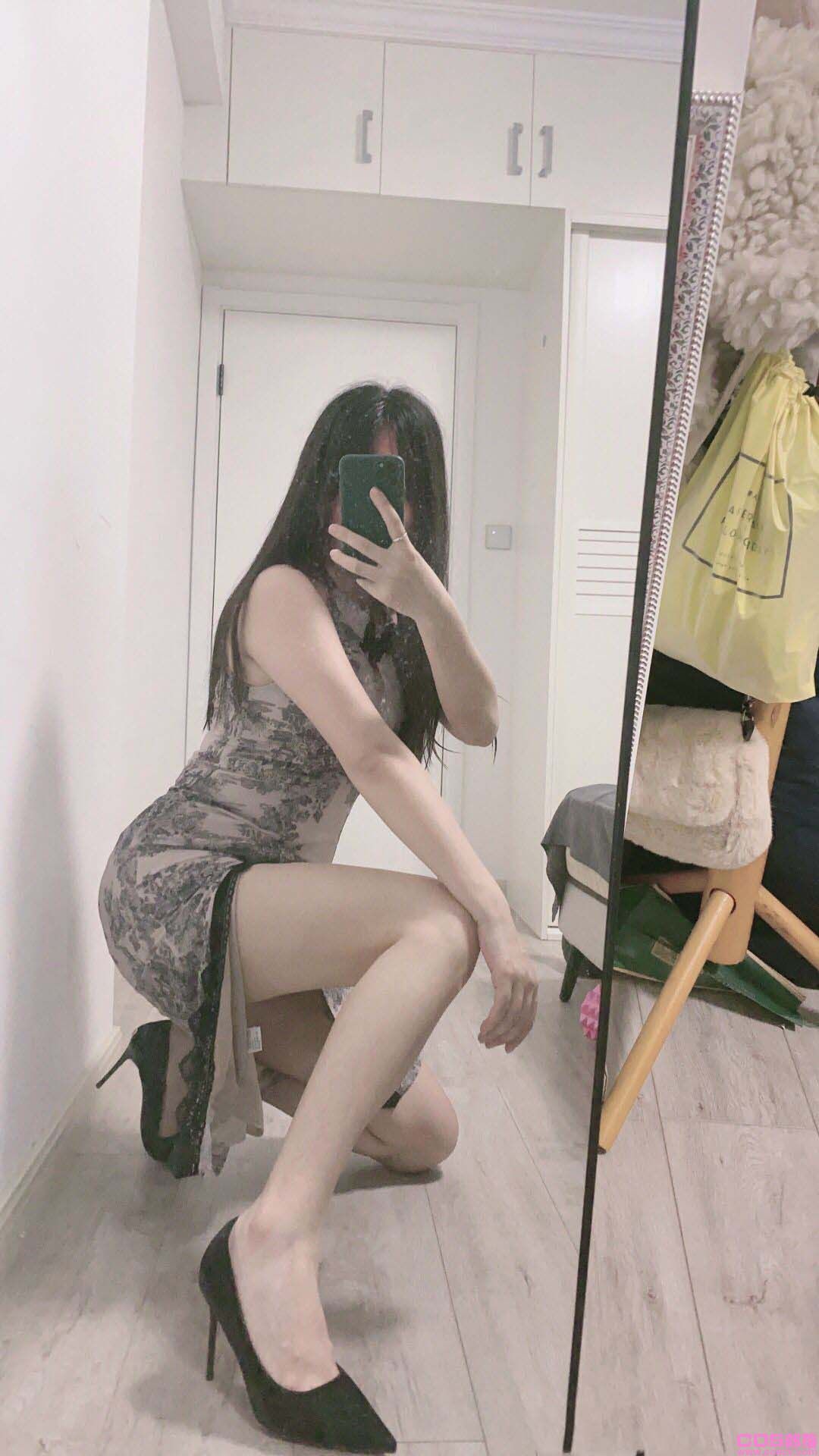 网红旗袍(图1)