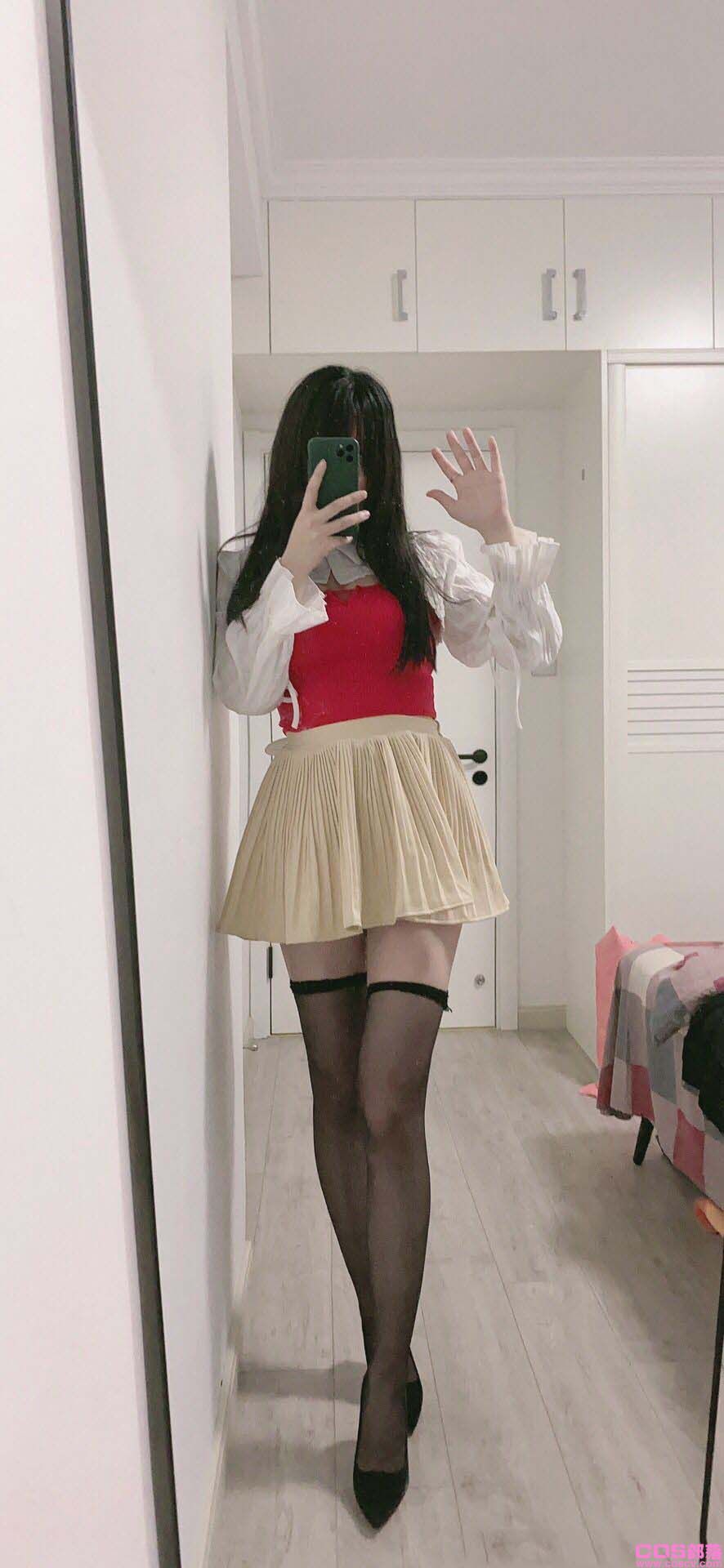 米色百褶裙(图2)